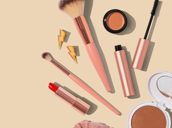 Complete makeup kit