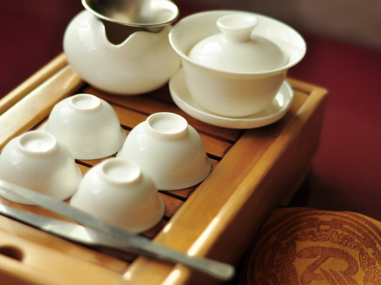 Tea tableware