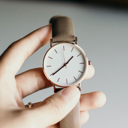 Minimal stylish watch