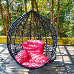 Hanging chair with pillows set
