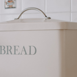 Bread container