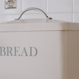 Bread container